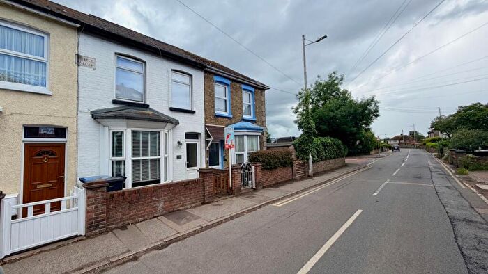 2 Bedroom Terraced House For Sale In Beacon Road, Broadstairs, CT10