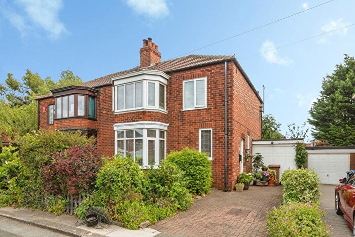 3 Bedroom Semi Detached House For Sale In Melrose Avenue, Middlesbrough, North Yorkshire, TS5