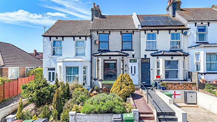 2 Bedroom Terraced House For Sale In Athelstan Road, Hastings, TN35