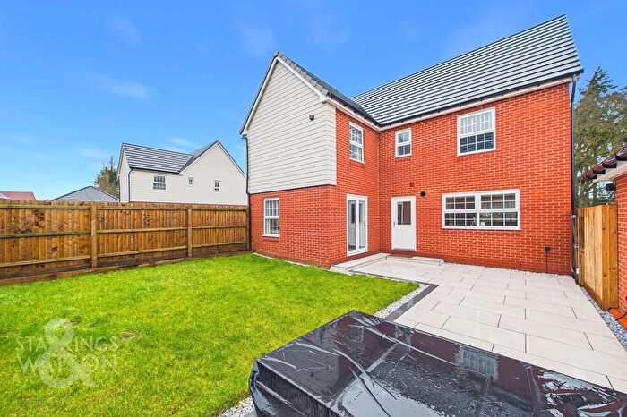 4 Bedroom Detached House For Sale In Salman Road, Rackheath, Norwich, NR13