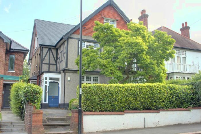 1 Bedroom Flat To Rent In Croham Road, South Croydon, CR2