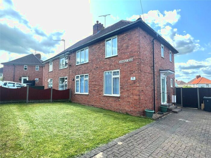 3 Bedroom Semi-Detached House To Rent In Ackholt Road, Aylesham, Canterbury, Kent, CT3