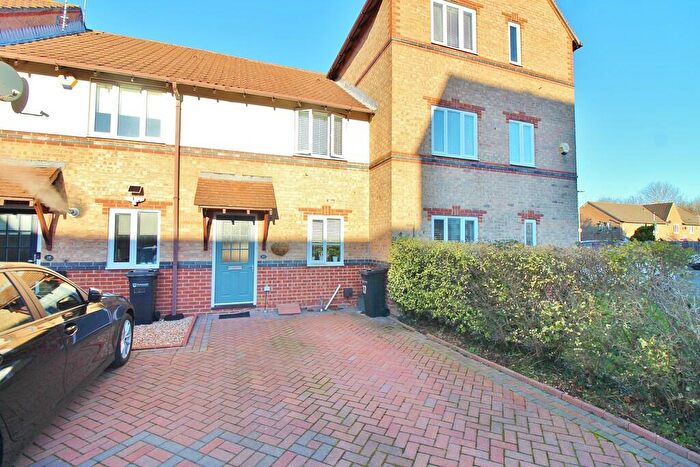 2 Bedroom Terraced House For Sale In Holcot Lane, Anchorage Park, PO3