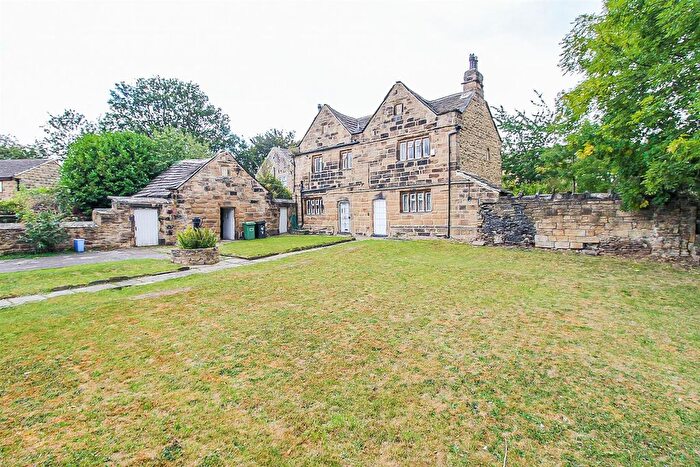 2 Bedroom Detached House For Sale In Combs Road, Dewsbury, WF12