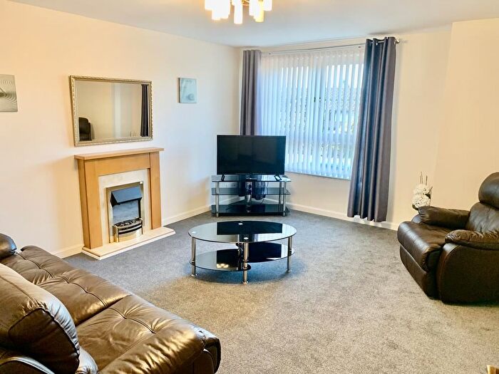 2 Bedroom Flat To Rent In Eday Road, Woodend, Aberdeen, AB15