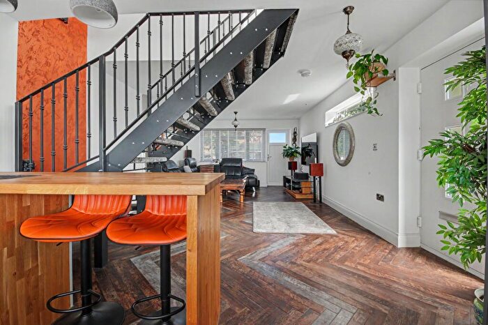 2 Bedroom Terraced House For Sale In Range Gardens, Sholing, SO19
