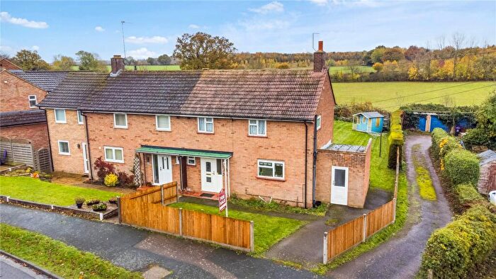 3 Bedroom Semi-Detached House For Sale In Nutcroft, Datchworth, Hertfordshire, SG3