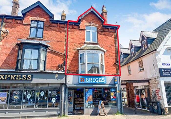 4 Bedroom Flat For Sale In A Chapel Street, Petersfield, Hampshire, GU32