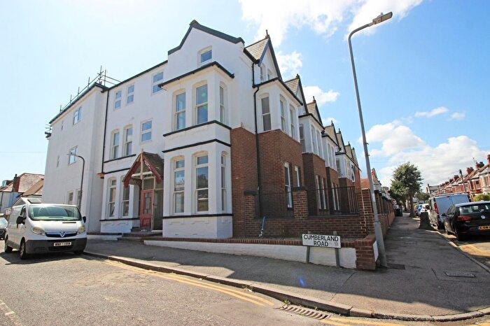 2 Bedroom Flat To Rent In Cumberland Road, Margate, CT9