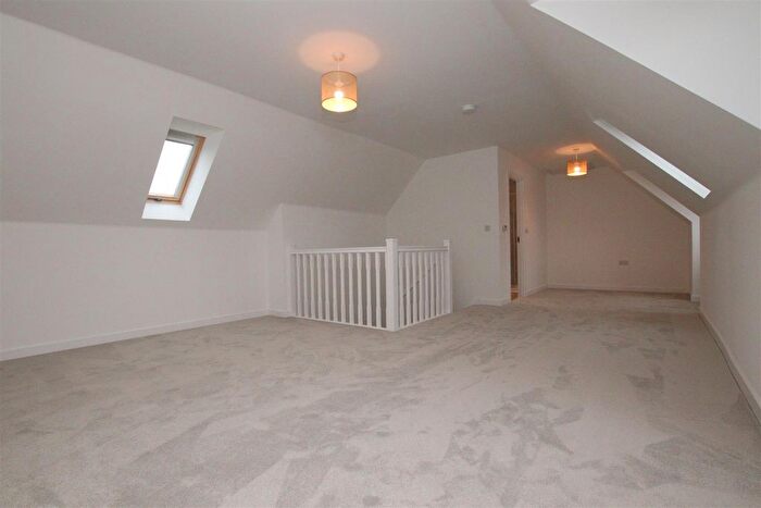 5 Bedroom Detached House For Sale In Cherrywood Grange, Tithebarn, Exeter, EX1