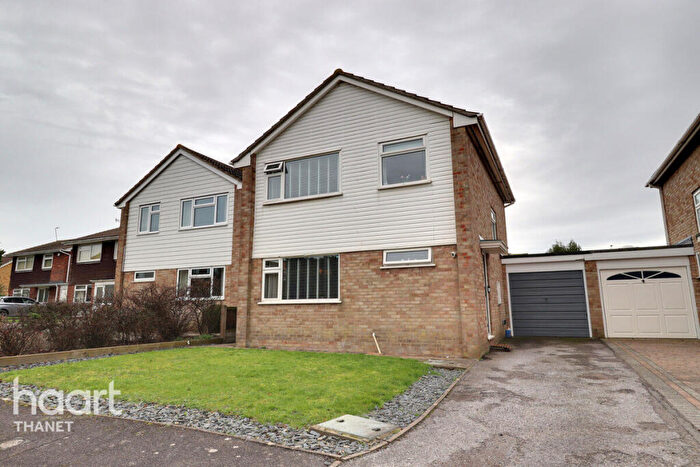 3 Bedroom Detached House For Sale In Mark Avenue, Ramsgate, CT11