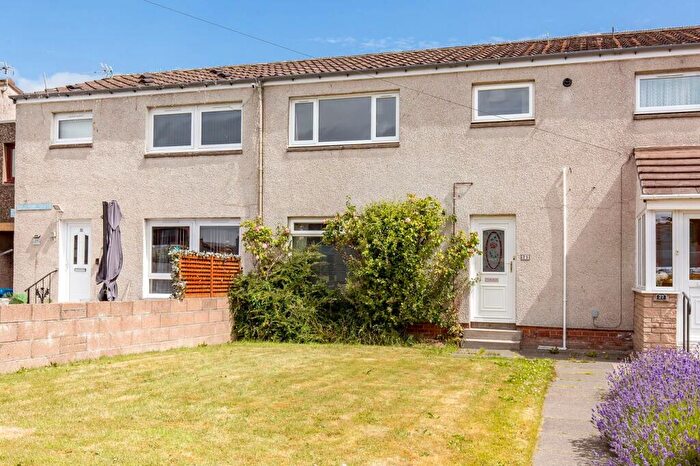 2 Bedroom Terraced House For Sale In Fraser Avenue, St Andrews, KY16