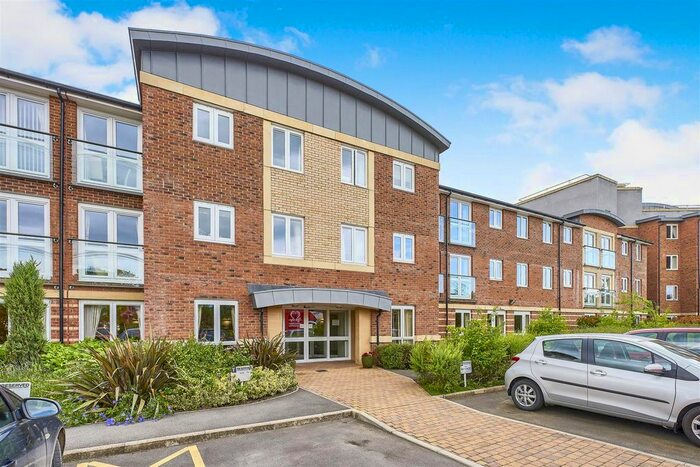 2 Bedroom Flat For Sale In Malpas Court, Malpas Road, Northallerton, DL7