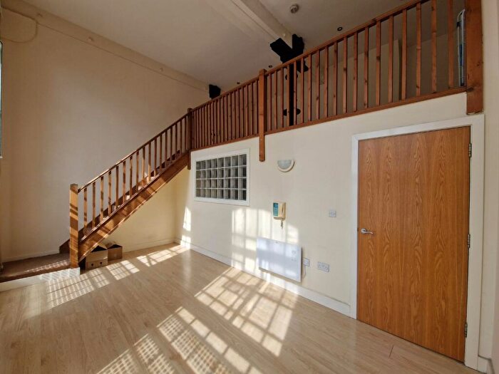 2 Bedroom Apartment For Sale In Boulevard Works, Hartley Road, Nottingham, Nottinghamshire, NG7
