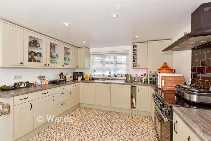 3 Bedroom Detached House For Sale In The Street, Ash, Kent, CT3