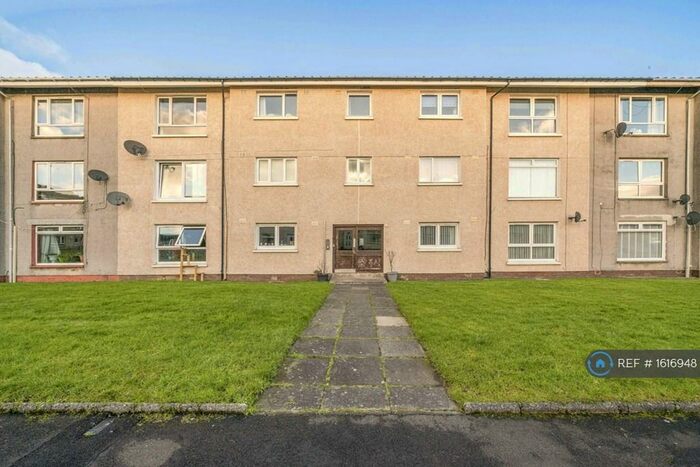 3 Bedroom Flat To Rent In Viking Way, Renfrew, PA4