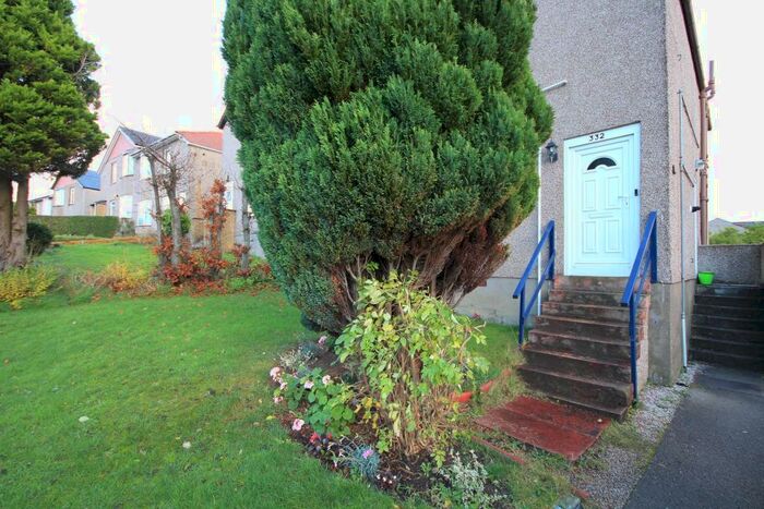 2 Bedroom Flat To Rent In Kingsacre Road, Kings Park, Glagow - Available Rd November - Limited Viewings Available, G73