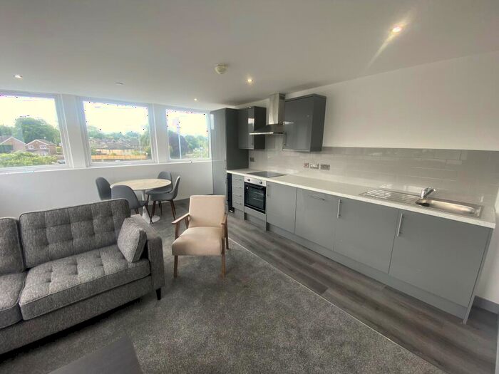 2 Bedroom Apartment To Rent In Green Lane, Leeds, LS19