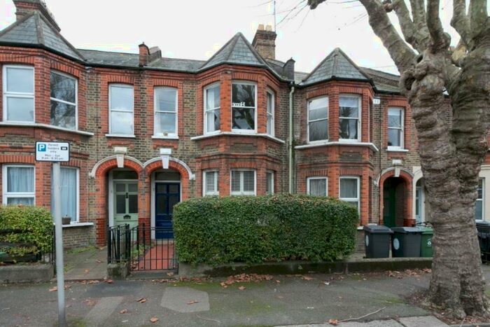 1 Bedroom Flat To Rent In Wetherden Street, London, E17