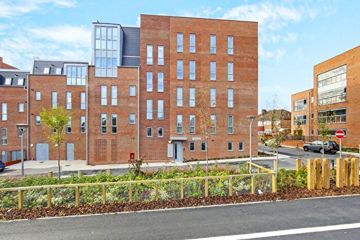 1 Bedroom Flat To Rent In Cezanne Road, London, W3