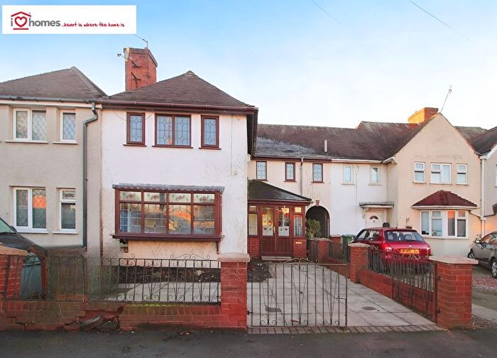 3 Bedroom Terraced House To Rent In Chase Road, Brownhills, Walsall, WS8