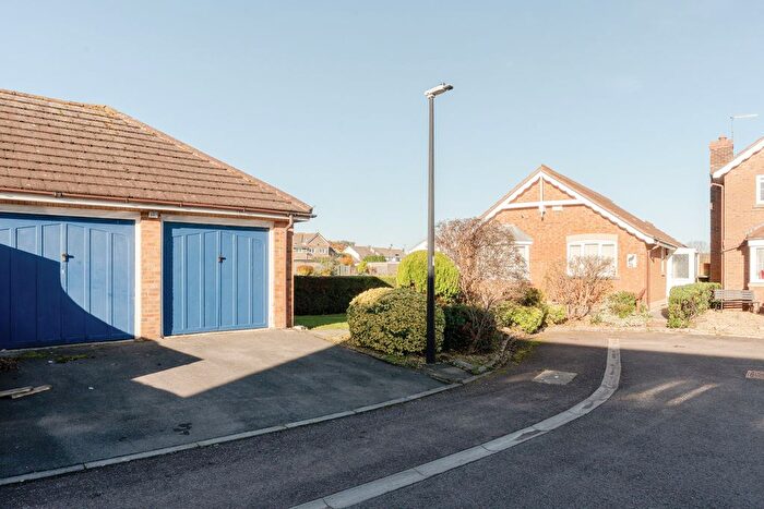 2 Bedroom Detached Bungalow For Sale In Heron Gardens, Portishead, BS20
