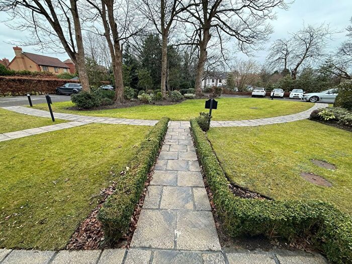 2 Bedroom Flat For Sale In Chapel House, Damfield Lane, Maghull, L31