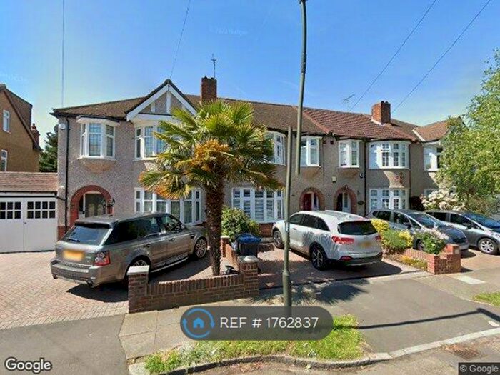 4 Bedroom Terraced House To Rent In Camborne Road, Morden, SM4