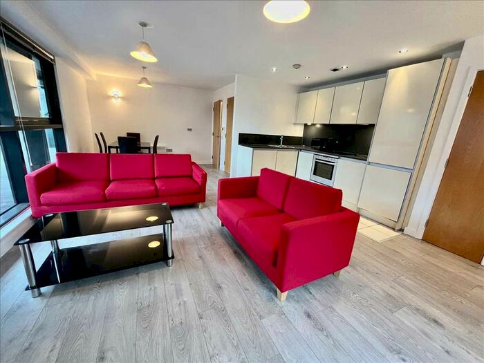 2 Bedroom Flat To Rent In Tempus Tower, Mirable Street, Manchester, M3