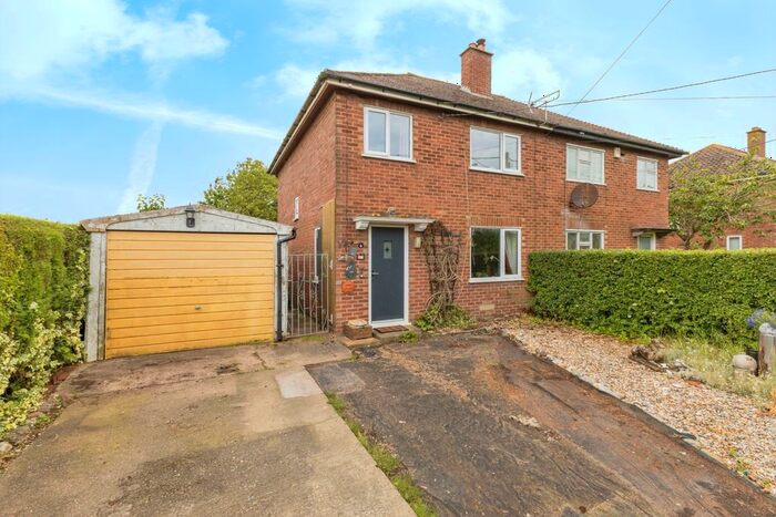 3 Bedroom Semi-Detached House For Sale In Rectory Road, Rockland All Saints, Attleborough, Norfolk, NR17