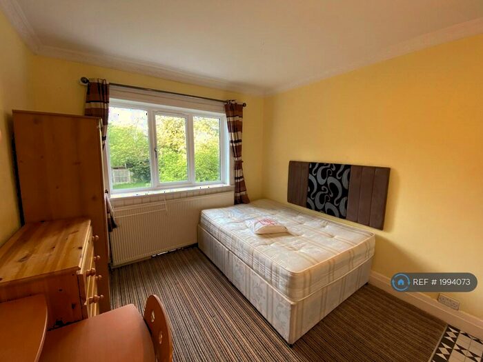 Studio To Rent In Pershore Road, Birmingham, B30