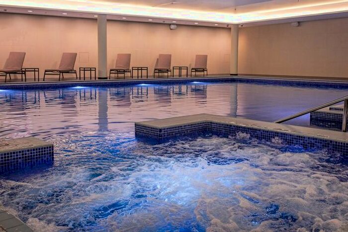 Studio To Rent In Talisman Tower, Lincoln Plaza, Canary Wharf, London, E14