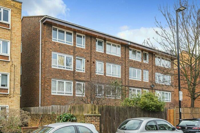 1 Bedroom Flat To Rent In Regina Road, Finsbury Park, London, N4