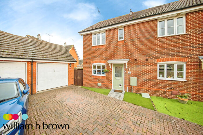 3 Bedroom House To Rent In Cinnabar Close, Pinewood, Ipswich, IP8