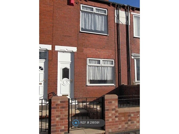 2 Bedroom Terraced House To Rent In Westfield Lane, Pontefract, WF9