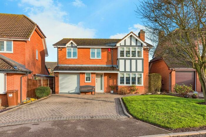 4 Bedroom Detached House For Sale In Moat Drive, Drayton Bassett, Tamworth, B78