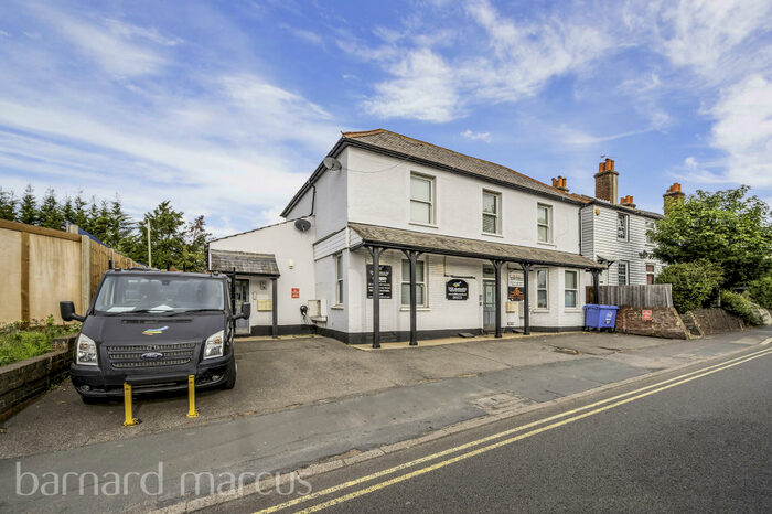 1 Bedroom Apartment To Rent In London Road, Epsom, KT17