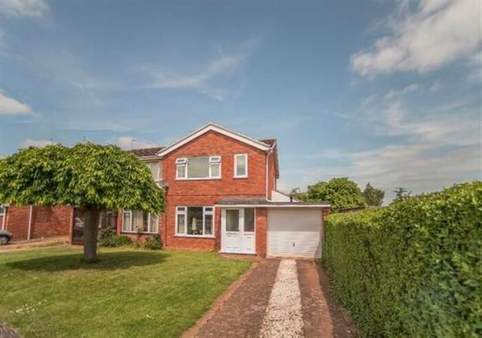 3 Bedroom Property To Rent In Minster Close, Taunton TA1