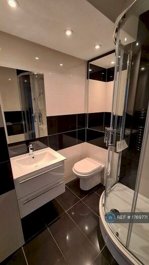 3 Bedroom Flat To Rent In Edgar Road, Cliftonville, Margate, CT9