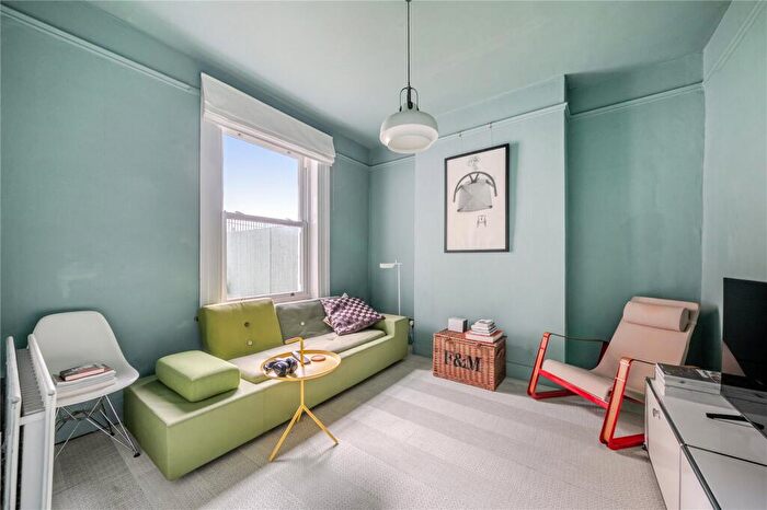 1 Bedroom Flat For Sale In Fransfield Grove, Sydenham, London, SE26