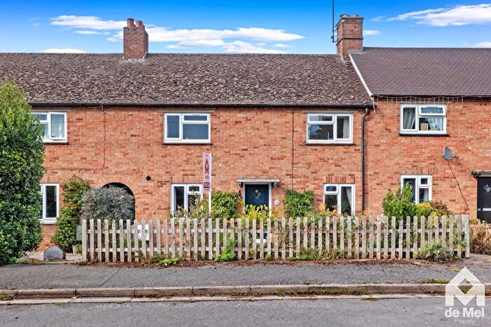 3 Bedroom Terraced House For Sale In Church Lane, Toddington, Gloucestershire, GL54