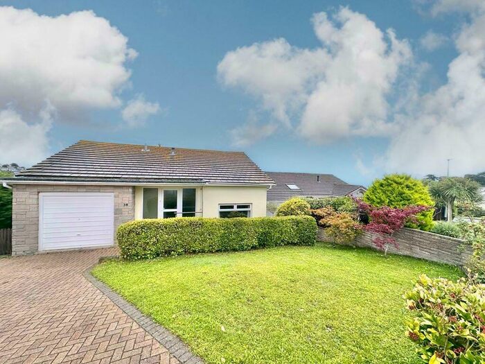 3 Bedroom Detached House To Rent In West Cliff Park Drive, Dawlish, EX7
