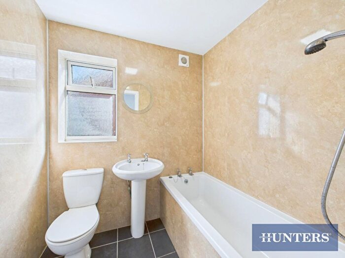 2 Bedroom Semi-Detached House For Sale In Greenways Close, Bridlington, YO16