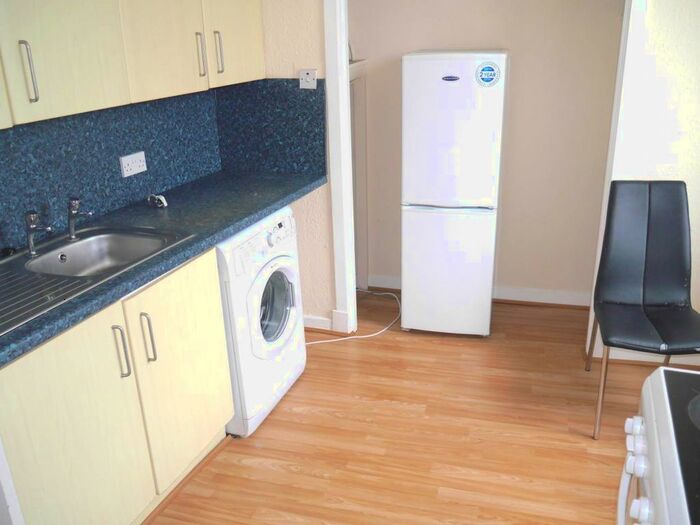 1 Bedroom Flat To Rent In Fleuchar Street, Dundee, DD2