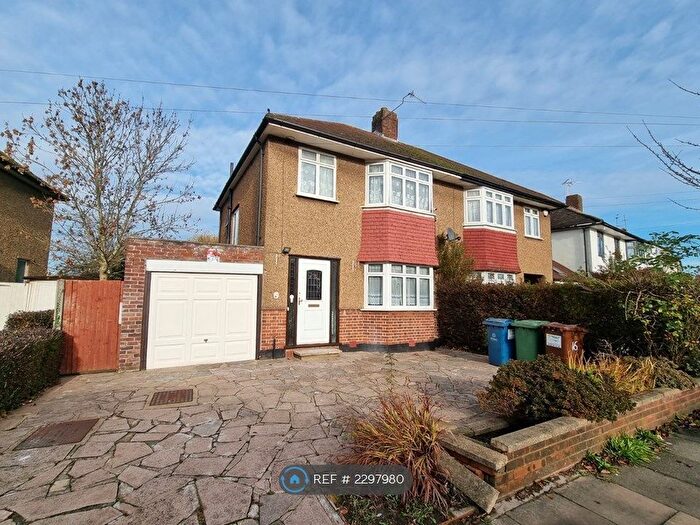 3 Bedroom Semi-Detached House To Rent In Eastern Avenue, Pinner, HA5