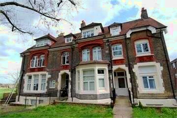 Flat To Rent In Mountview Road, Crouch End/ Finsbury Park, N4