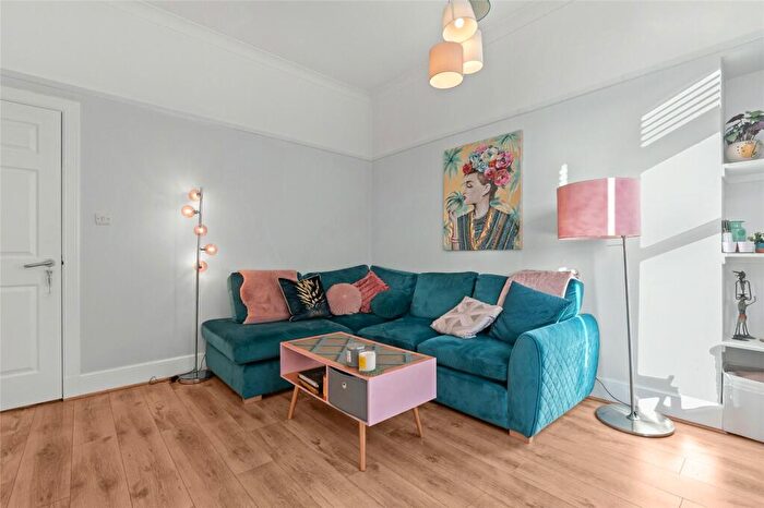 2 Bedroom Flat For Sale In /, Dumbarton Road, Partick, Glasgow, G11