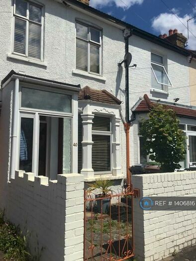 2 Bedroom Terraced House To Rent In Barking, London, IG11