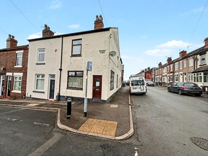 3 Bedroom Terraced House For Sale In Broadhurst Street, Burslem, Stoke-on-Trent, ST6