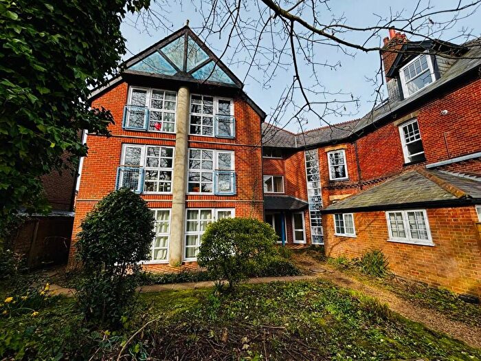 1 Bedroom Flat To Rent In Westwood Road, Southampton, Hampshire, SO17